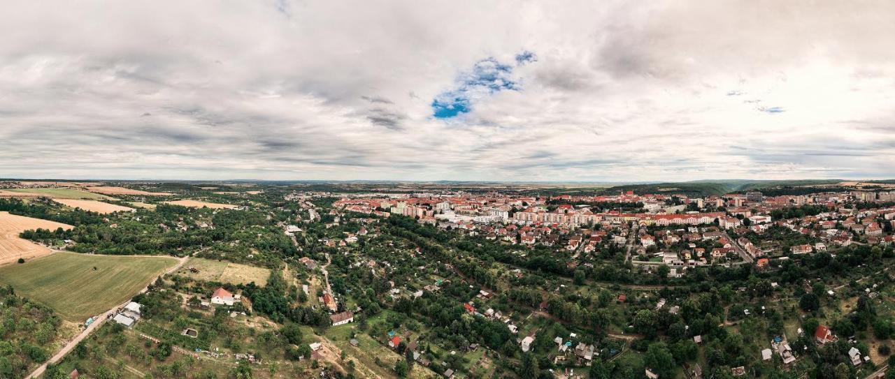 Апартаменты Apartman Aper Зноймо Экстерьер фото